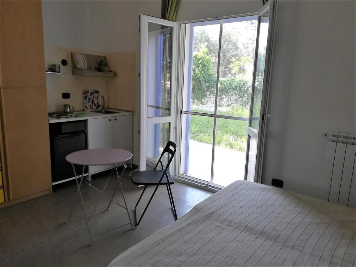Bed and Breakfast Casa Eduardo Ostuni Exterior foto